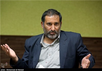 علیرضا قزوه